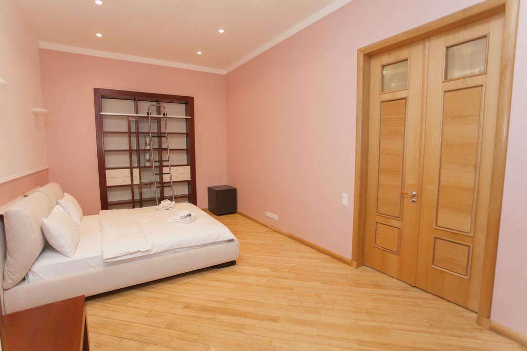 Apartment On Sumskaya No Smoking Харьков Экстерьер фото